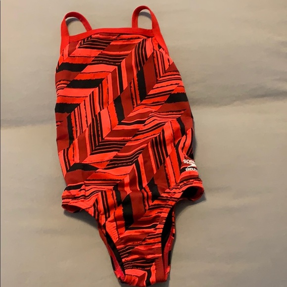 Girls swim suits size 24 - Picture 2 of 8